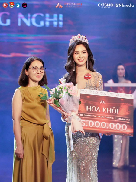 [FTUCHARM 2025] FIRE UP THE FINAL NIGHT – THẮP LỬA VẺ ĐẸP, CẢM XÚC THĂNG HOA